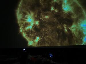 Bild vergr&ouml;&szlig;ern: Schulplanetarium